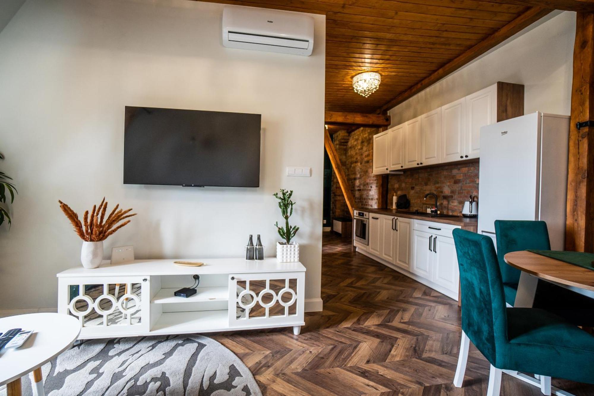 Apartamenty Pioro I Atrament Torun Ngoại thất bức ảnh